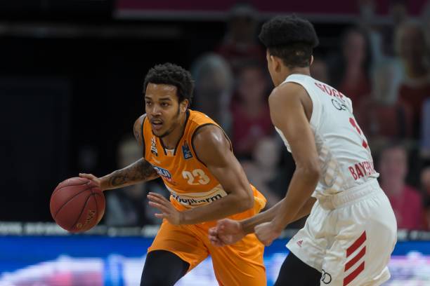 键比赛中的 键比赛中的